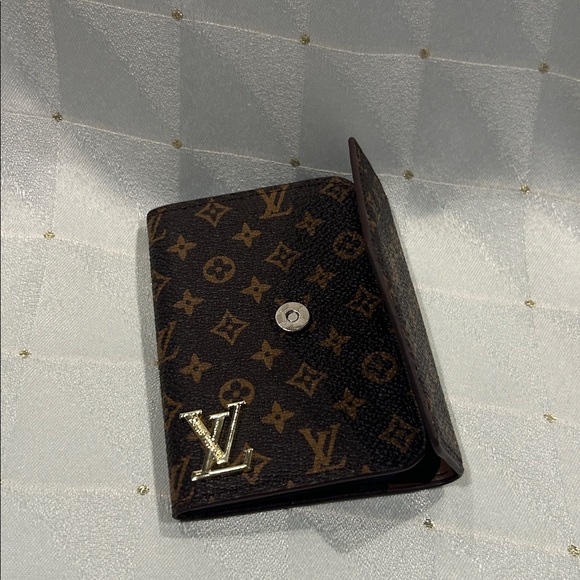 CARD HOLDER - Picture 5 of 5